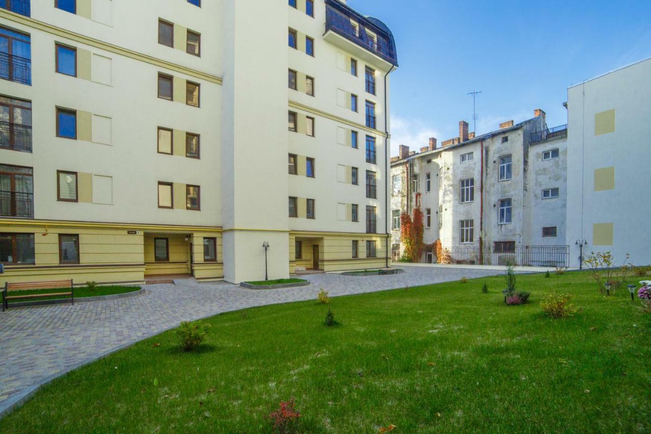 Bonapart Delux Leópolis Exterior foto